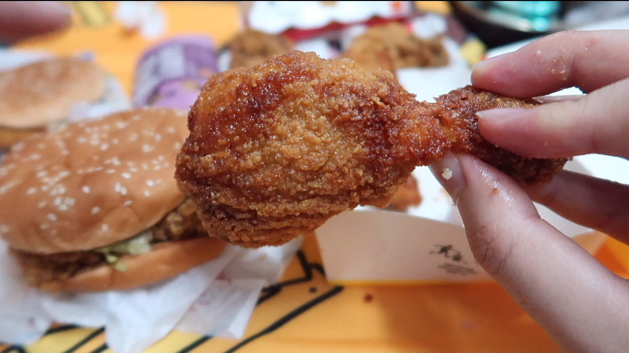 麦当劳5g炸鸡试吃吃吃吃吃